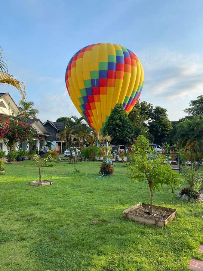 Sansan Resort Vang Vieng Bagian luar foto