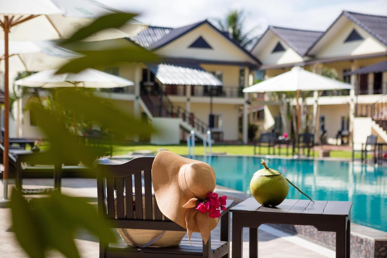 Sansan Resort Vang Vieng Bagian luar foto